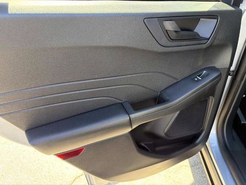 Certified 2022 Ford Escape SE w/ SE Sport Appearance Package image 14