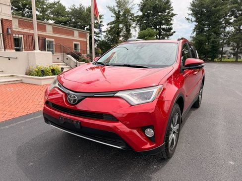 Used 2017 Toyota RAV4 XLE w/ All Weather Liner Package AWD/4WD image 2