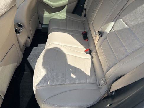 Used 2017 Mercedes-Benz GLC 300 image 29