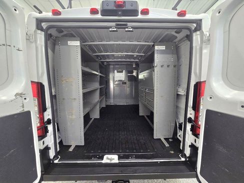 Used 2023 RAM ProMaster 2500 FWD image 15