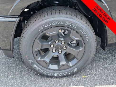 New 2026 RAM 1500 Big Horn AWD/4WD image 13