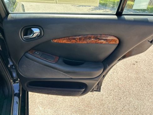 Used 2007 Jaguar S-TYPE 3.0 image 34