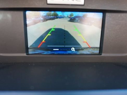 Used 2017 Ford Escape SE AWD/4WD image 21