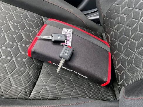 Used 2026 Mitsubishi Outlander Sport AWD image 10