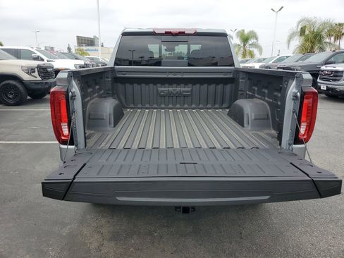 New 2026 GMC Sierra 1500 AT4X w/ AT4X AEV Edition AWD/4WD image 5