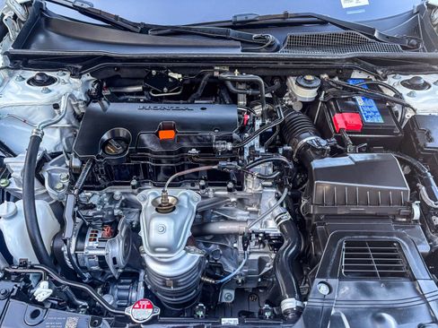 Used 2024 Honda Civic Sport image 15