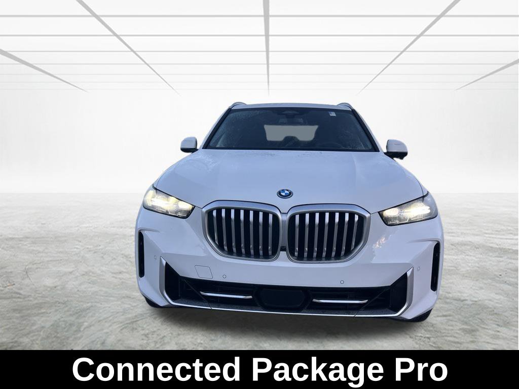 Used 2025 BMW X5 xDrive50e AWD/4WD image 9