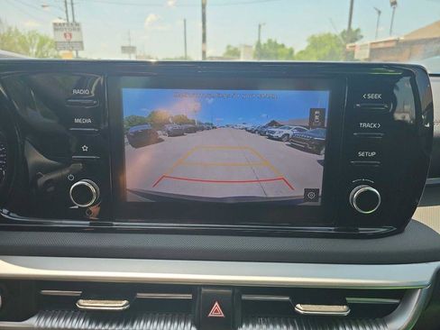 Used 2023 Kia K5 LXS image 27