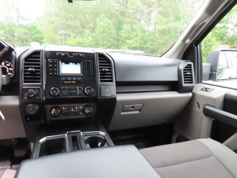 Used 2019 Ford F150 XL w/ Equipment Group 101A Mid RWD image 27