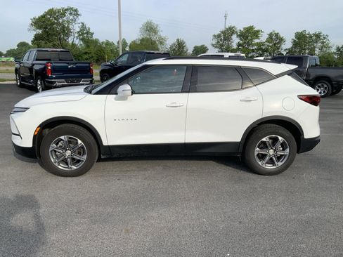Used 2024 Chevrolet Blazer LT FWD image 7