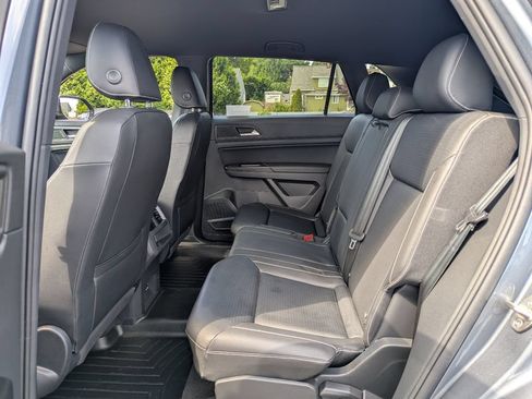 Used 2020 Volkswagen Atlas Cross Sport SE AWD/4WD image 26