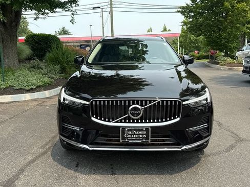 Certified 2023 Volvo XC60 T8 Plus w/ Climate Package AWD/4WD image 6
