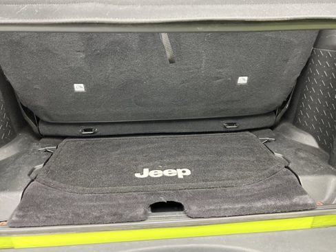 Used 2017 Jeep Wrangler Sport AWD/4WD image 17