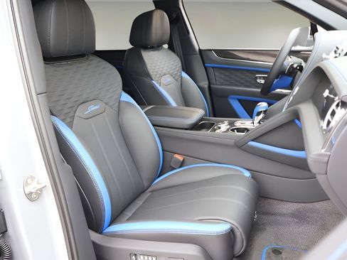 New 2026 Bentley Bentayga Speed AWD/4WD image 23