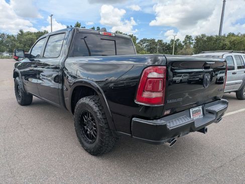 Used 2021 RAM 1500 Laramie AWD/4WD image 5
