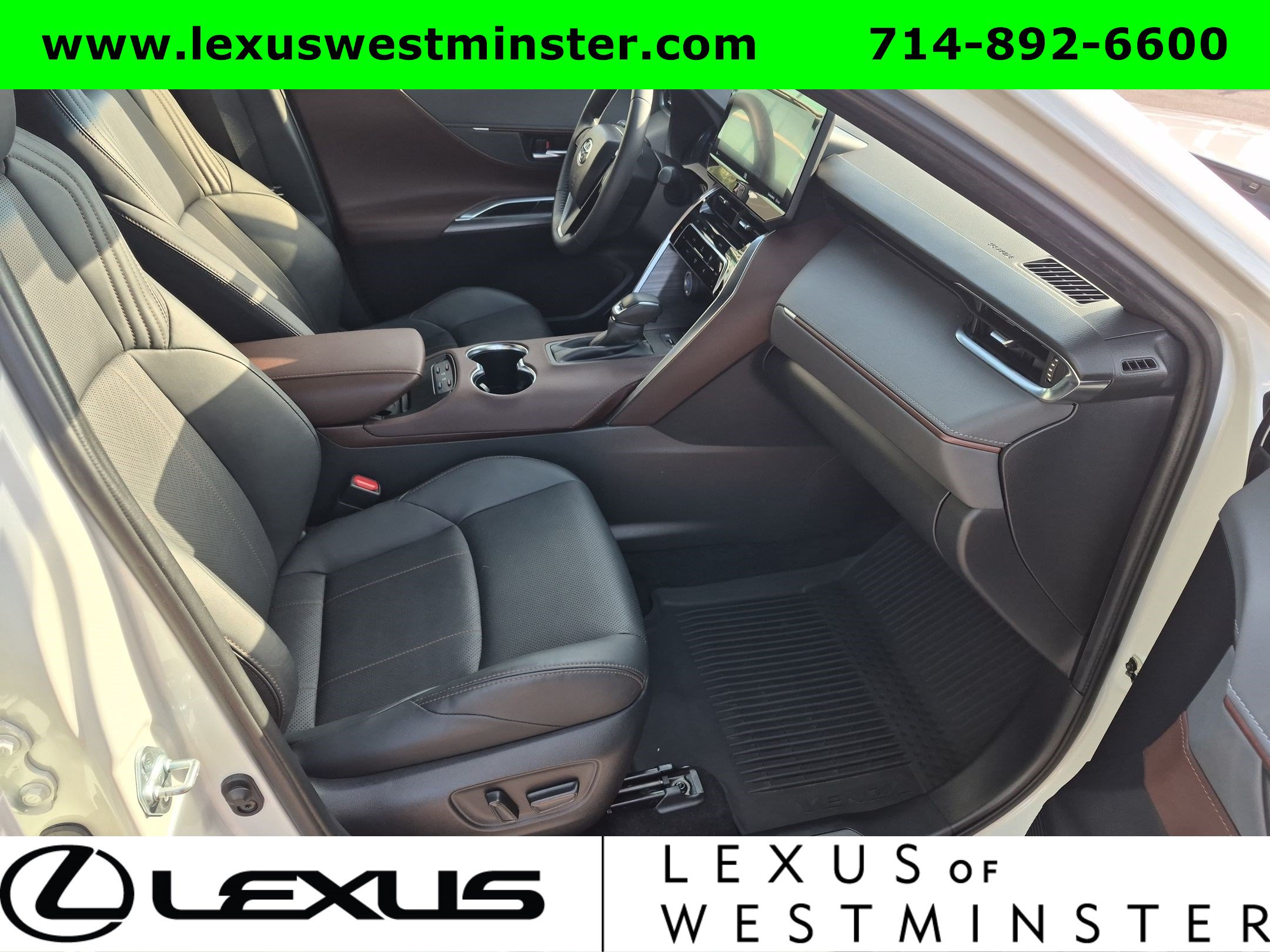 Used 2021 Toyota Venza Limited AWD/4WD image 5