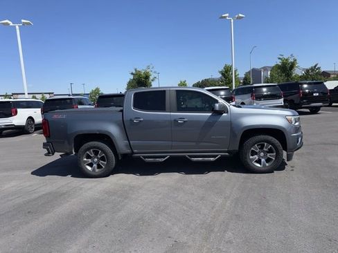 Used 2019 Chevrolet Colorado Z71 RWD image 2