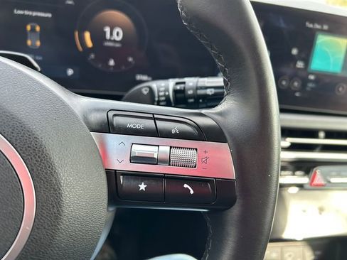 Used 2025 Hyundai Tucson SEL image 7