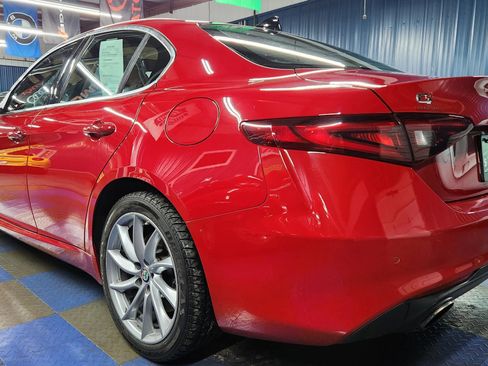 Used 2017 Alfa Romeo Giulia Ti image 4