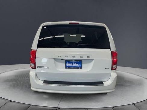 Used 2020 Dodge Grand Caravan GT FWD image 4
