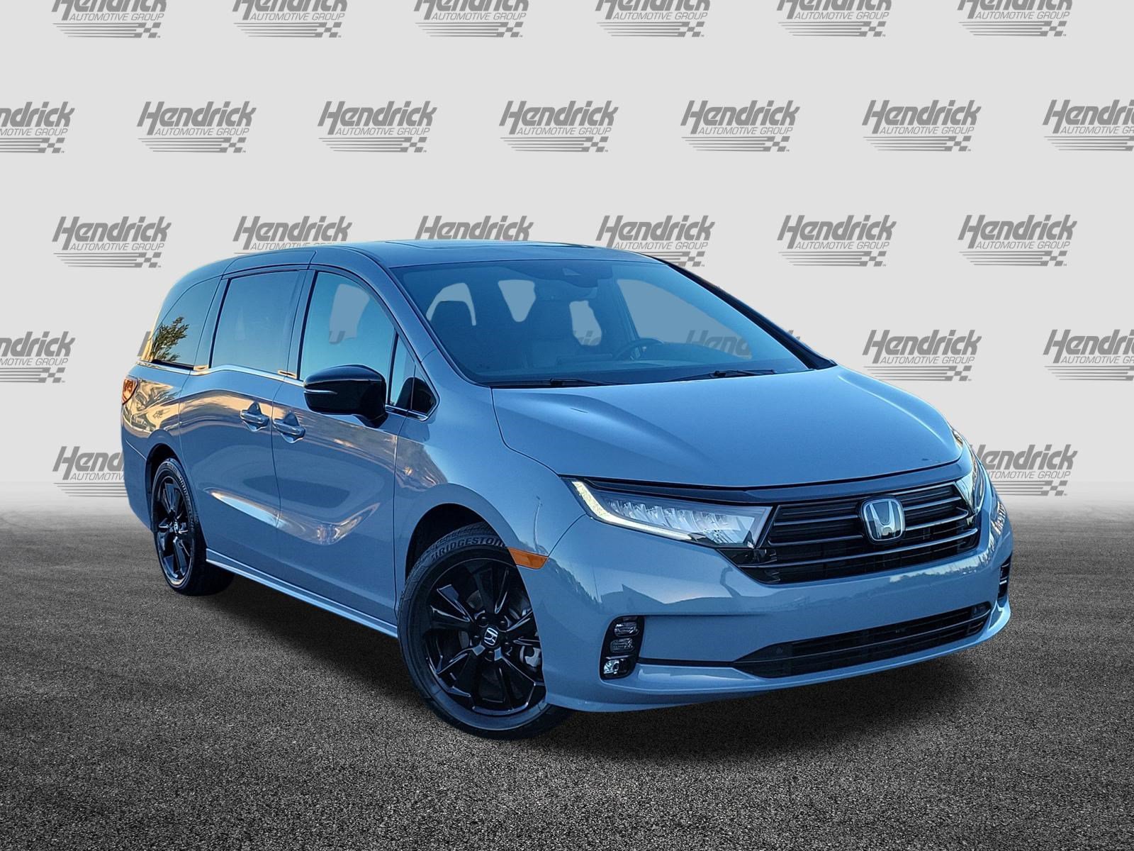 Used 2024 Honda Odyssey Sport image 2