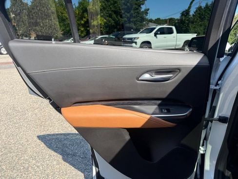 Used 2024 Cadillac XT4 Sport AWD/4WD image 17