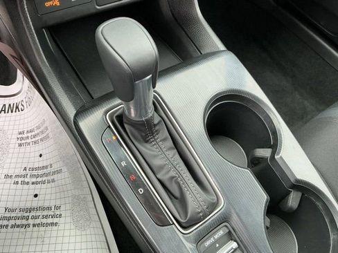 Used 2025 Honda Civic Sport image 23