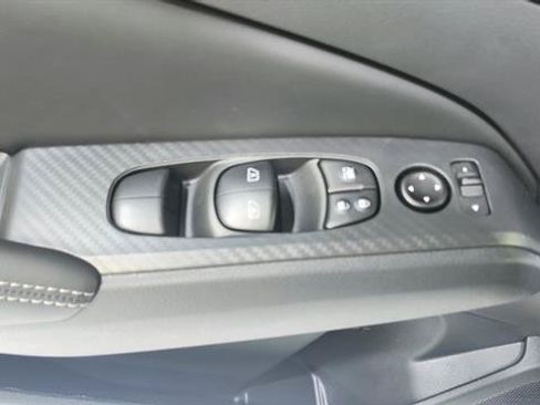 Certified 2023 Nissan Pathfinder SL w/ Black Appearance Package FWD image 48