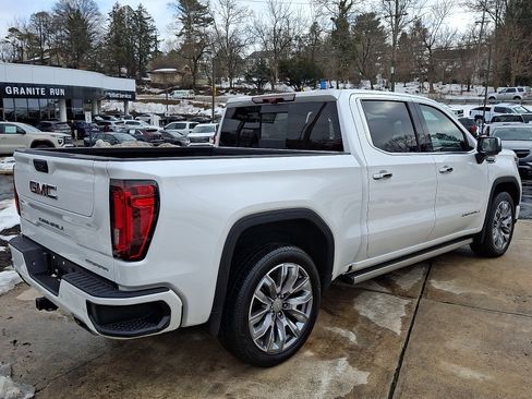 Used 2023 GMC Sierra 1500 Denali w/ Denali Reserve Package image 6