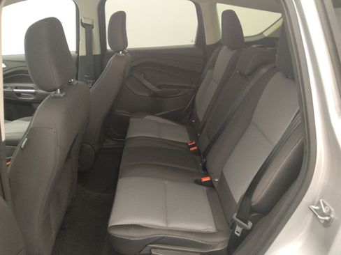 Used 2018 Ford Escape SE w/ SE Sync 3 Package AWD/4WD image 18