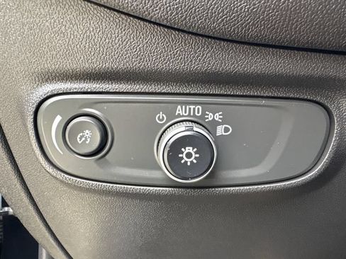 Used 2024 Chevrolet Equinox LS w/ LS Convenience Package AWD/4WD image 24