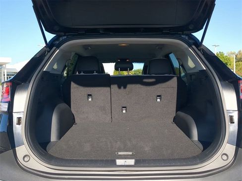 Used 2025 Kia Sportage EX image 14