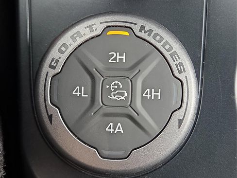 New 2026 Ford Bronco Big Bend w/ Black Diamond Package AWD/4WD image 18