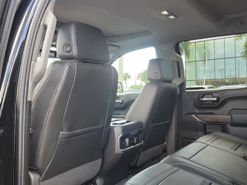 Used 2021 GMC Sierra 1500 Denali AWD/4WD image 14