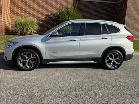 Used 2017 BMW X1 xDrive28i image 6