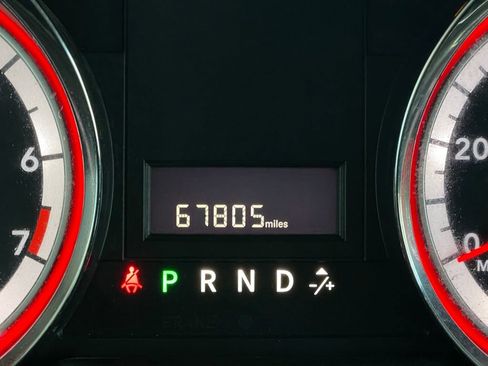 Used 2018 Dodge Grand Caravan SE w/ UConnect Hands-Free Group image 39