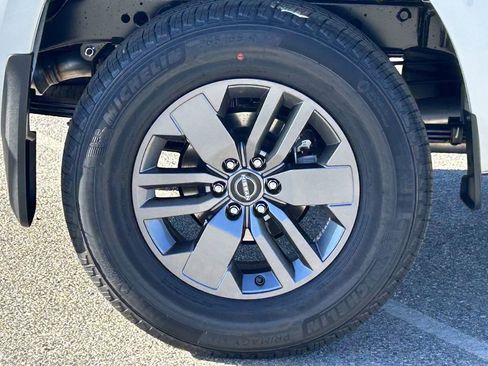 New 2026 Nissan Frontier SV w/ Tow Package image 7