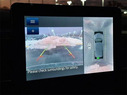 Used 2020 Ford Explorer Platinum image 21