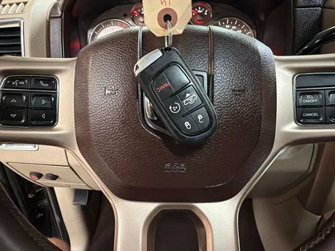 Used 2014 RAM 3500 Laramie Longhorn AWD/4WD image 51