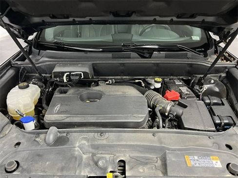 Used 2020 Lincoln Nautilus Reserve w/ Equipment Group 201A image 31