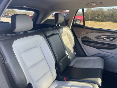 Used 2018 GMC Terrain SLT w/ Preferred Package image 18