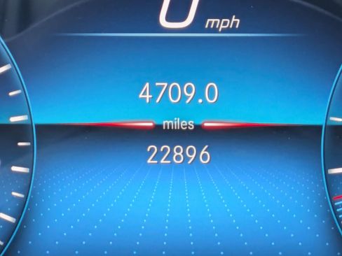 Used 2023 Mercedes-Benz GLA 250 4MATIC image 11