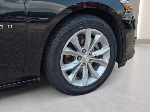 Used 2025 Chevrolet Malibu LT FWD image 5