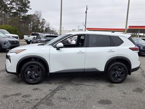 New 2026 Nissan Rogue SV w/ Cold Weather Package image 2