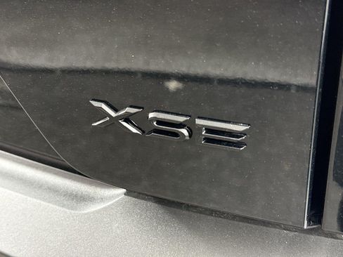New 2026 Toyota C-HR AWD/4WD image 10