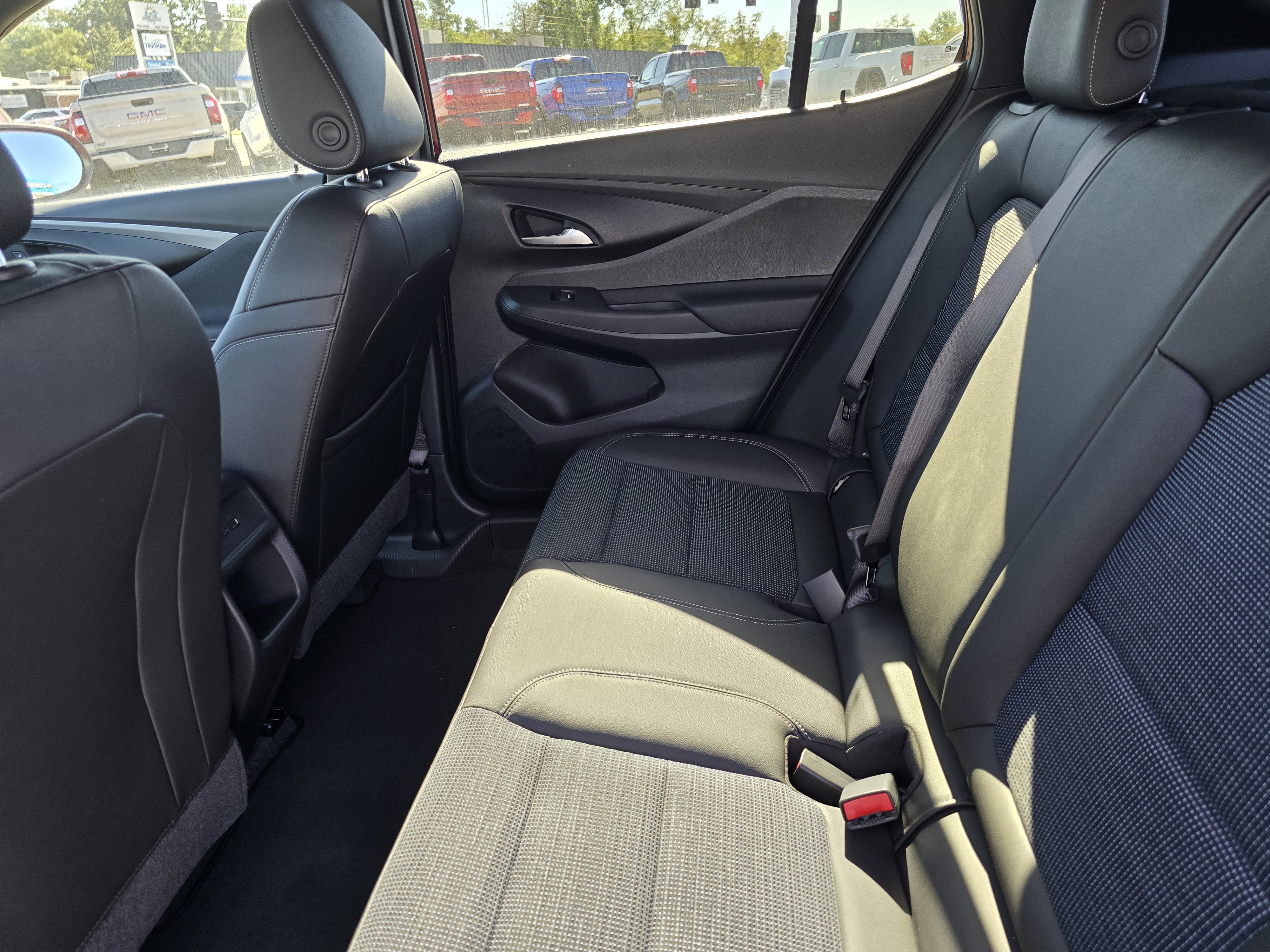 New 2026 Buick Envista Preferred w/ Convenience II Package FWD image 16