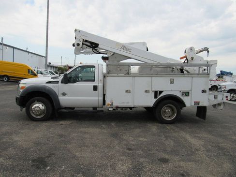 Used 2012 Ford F550 4x4 Regular Cab Super Duty w/ Payload Upgrade Pkg image 5