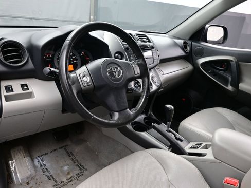 Used 2011 Toyota RAV4 Limited image 13