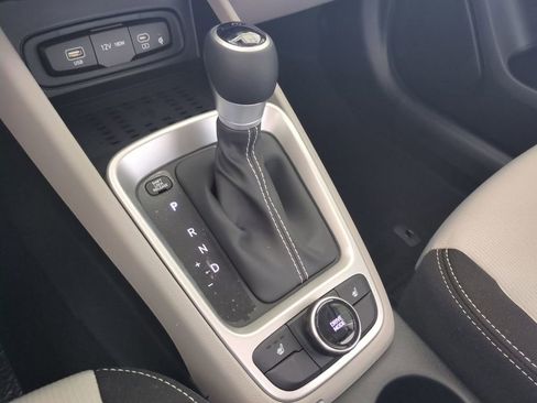 New 2026 Hyundai Venue SEL FWD image 21