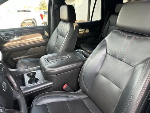 Used 2021 Chevrolet Tahoe RST w/ Luxury Package RWD image 23